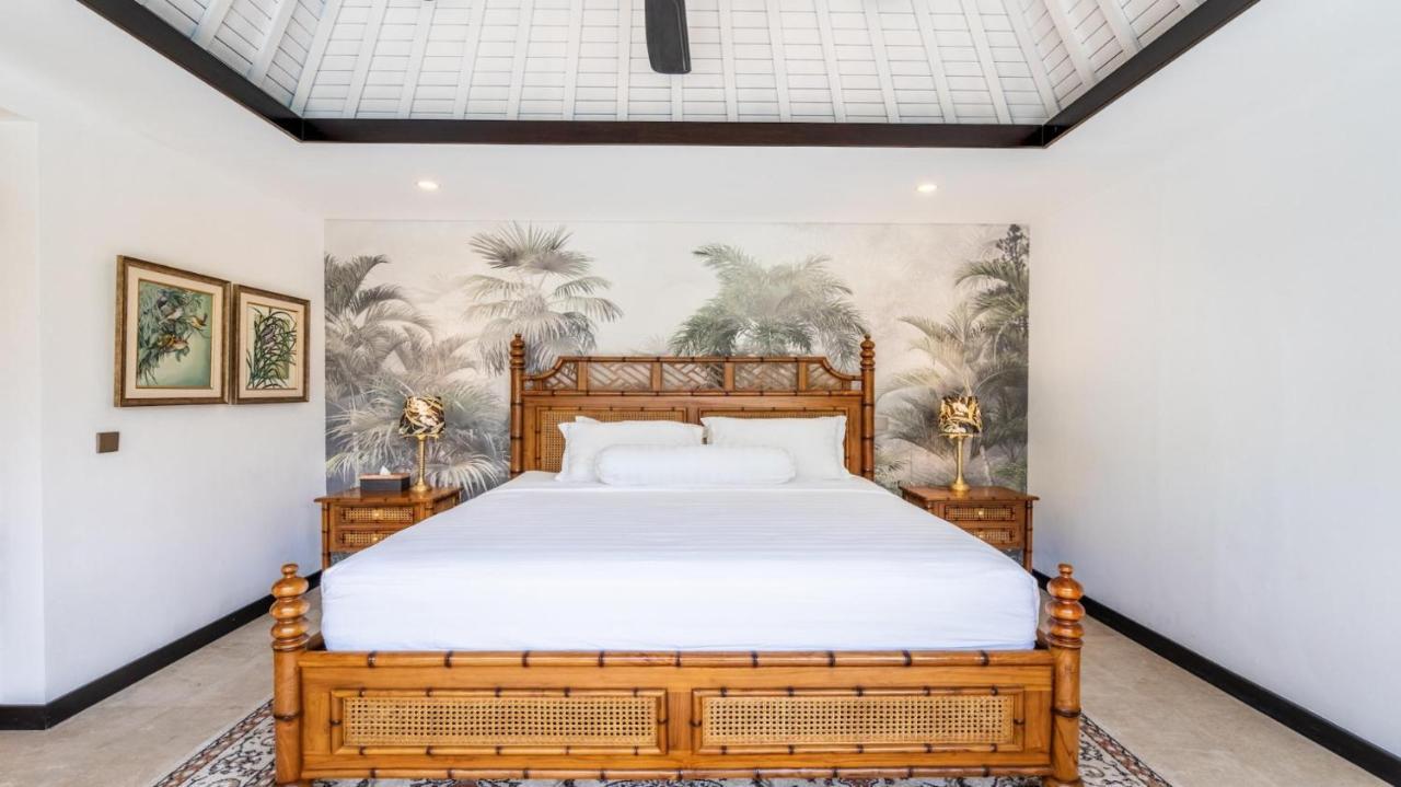 Kejora 12 Beachfront 3 Bedroom Luxe Villa Sanur  Bagian luar foto