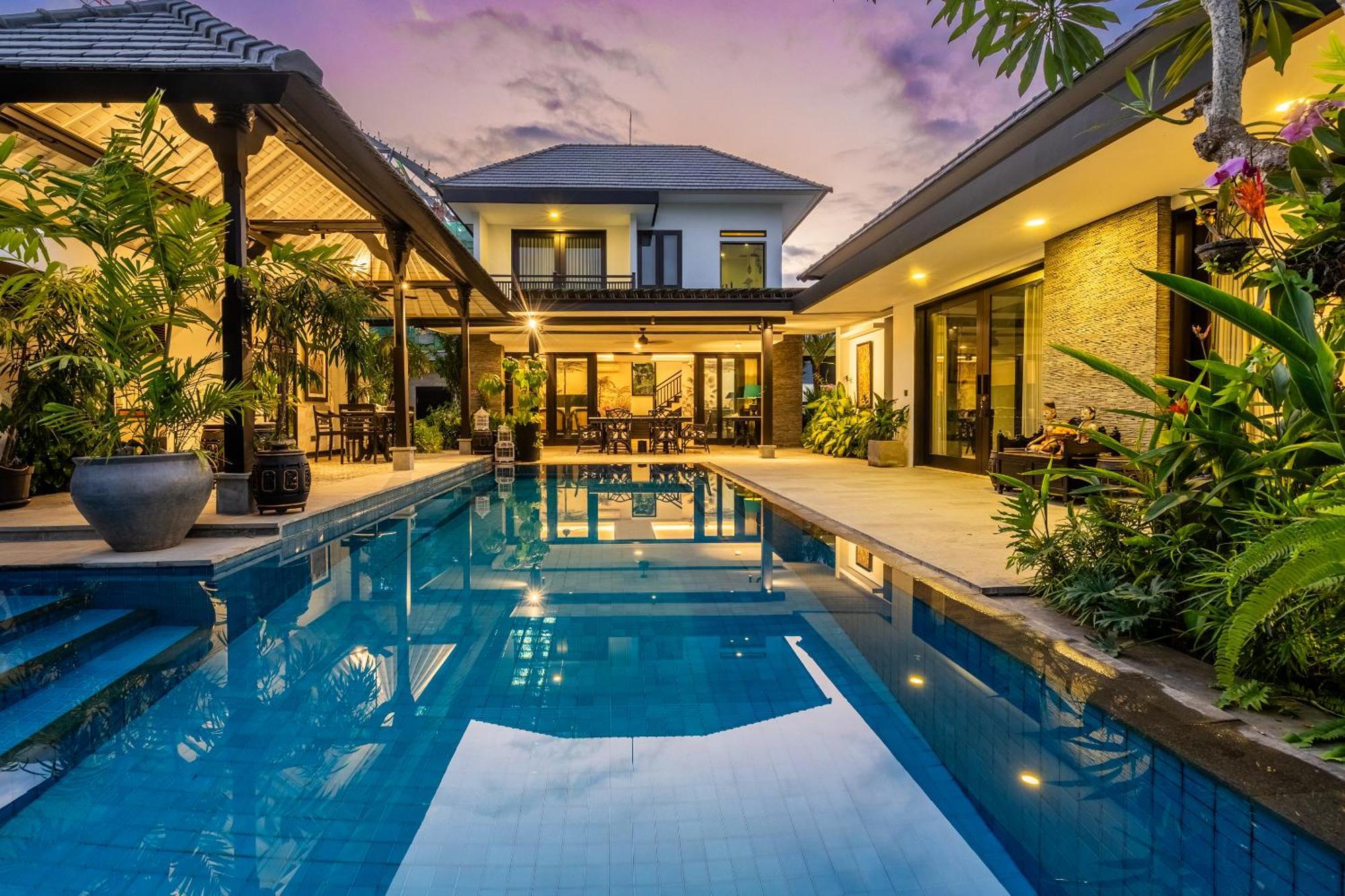Kejora 12 Beachfront 3 Bedroom Luxe Villa Sanur  Bagian luar foto